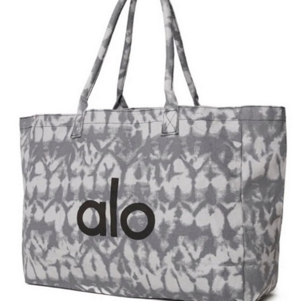 COPY - Alo Yoga Oversized Grey Tiedye Shopper Tot…